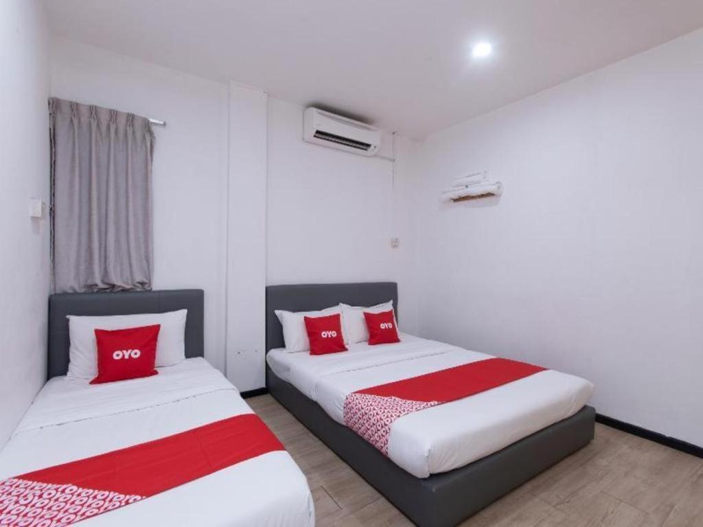 Oyo 89398 Doorbellz Kota Kinabalu Exterior foto