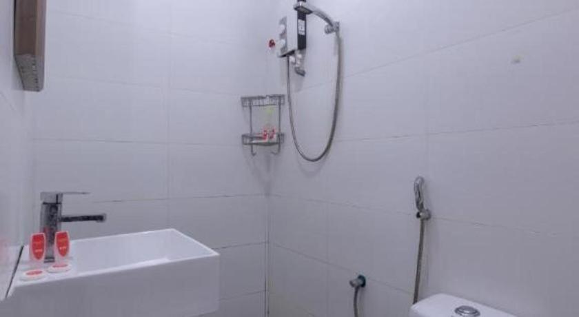 Oyo 89398 Doorbellz Kota Kinabalu Exterior foto