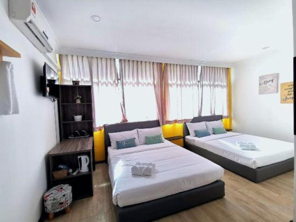 Oyo 89398 Doorbellz Kota Kinabalu Exterior foto