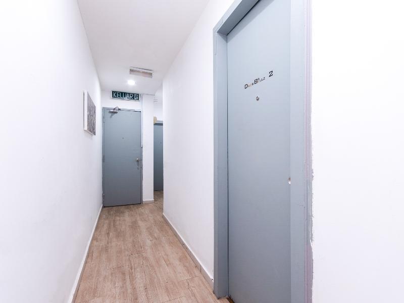Oyo 89398 Doorbellz Kota Kinabalu Exterior foto